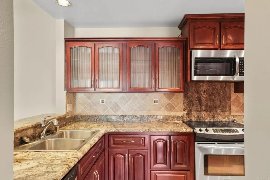 Photo #9: PTP2604862 Listing: Photo #9