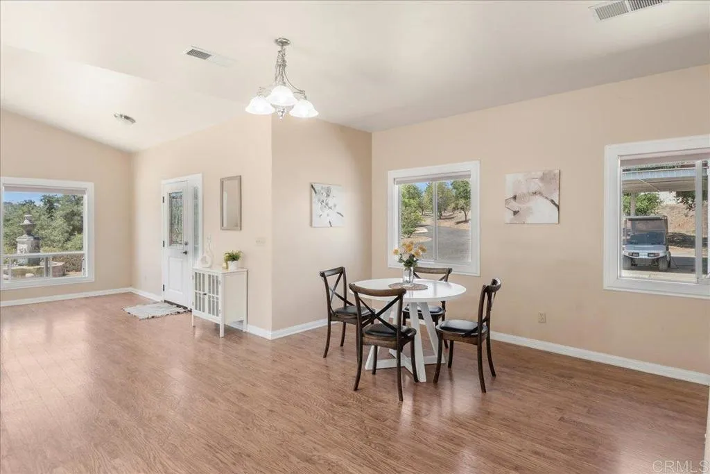 Photo #13: PTP2604863 Listing: Photo #13