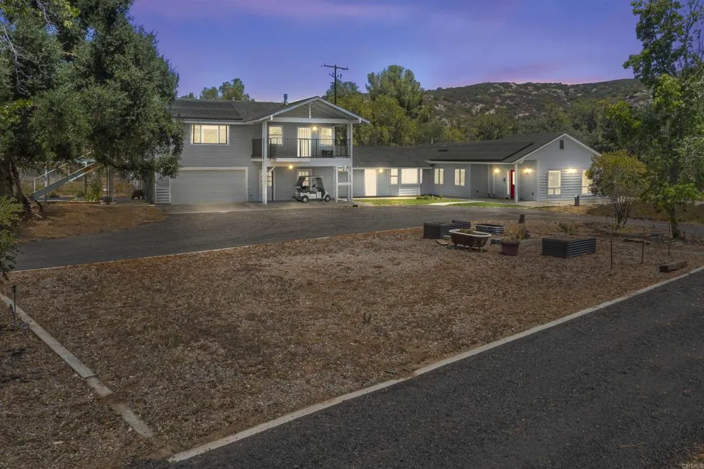 https://cdn.realtyfeed.com/cdn/127/306753516/fea74d2115911f3a3a2b950280af78c5.webp