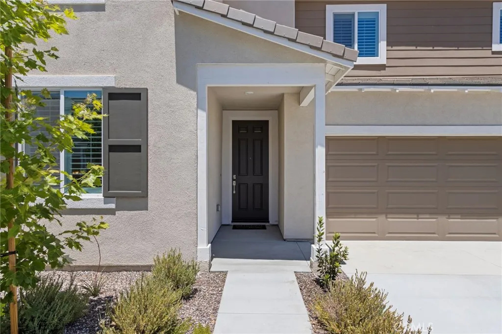 30266 Arroyo Springs Street, Murrieta, CA 92563 - Photo 4 of 50, Murrieta, CA