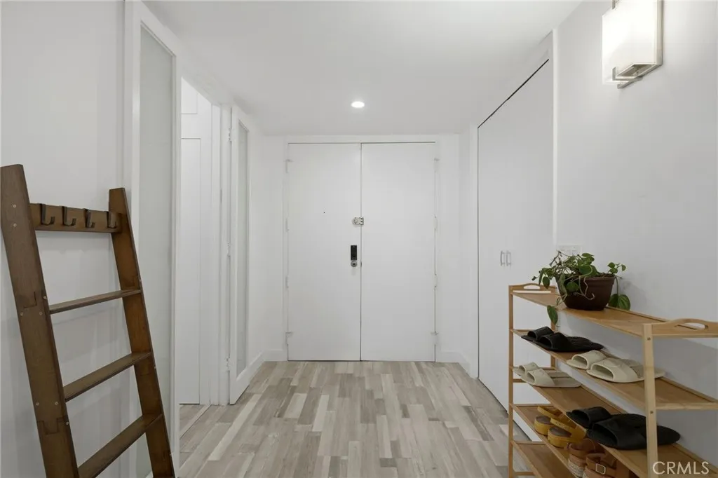 1277 S S Beverly Glen Blvd #107, Los Angeles, CA 90024 - Photo 2 of 34, Los Angeles, CA