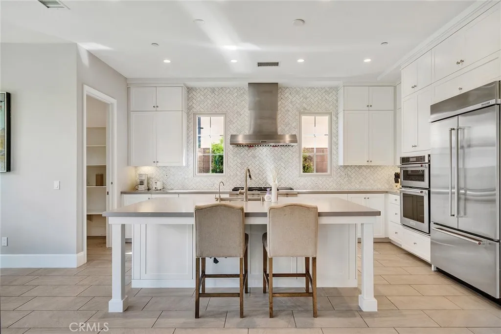 247 Oceano, Irvine, CA 92602 - Photo 4 of 42, Irvine, CA