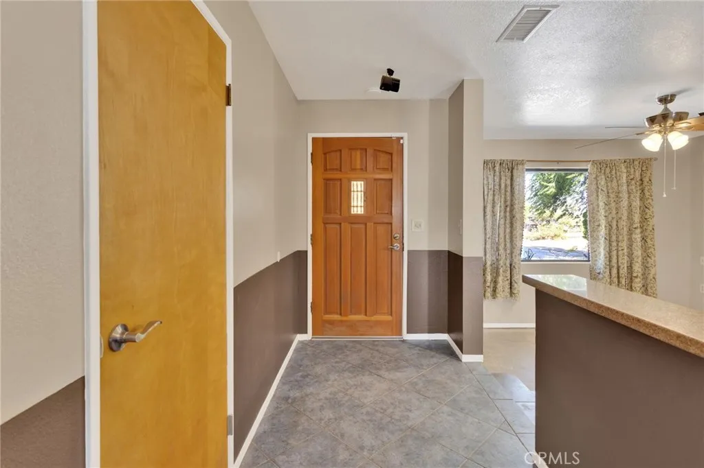 11470 Hawthorne, Hesperia, CA 92345 - Photo 5 of 60, Hesperia, CA