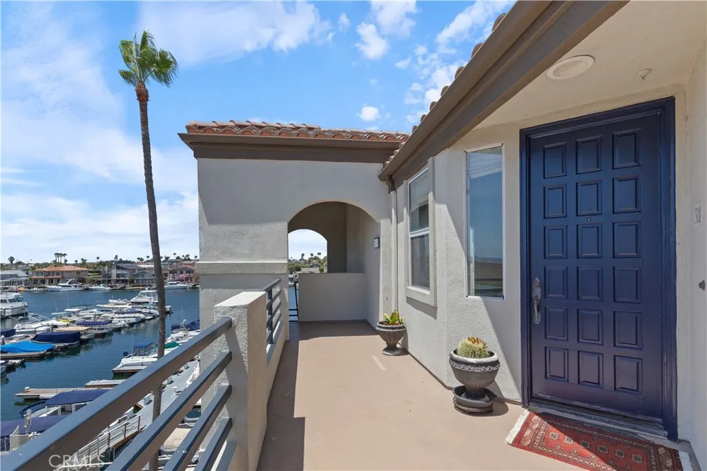 4167 Warner Unit 301, Huntington Beach, CA 92649 - Photo 2 of 38, Huntington Beach, CA