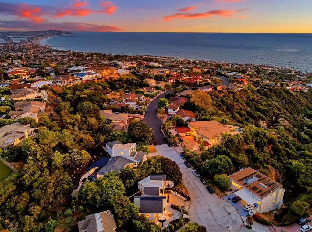 6105 Avenida Chamnez, La Jolla, CA 92037 - Photo 2 of 61, La Jolla, CA