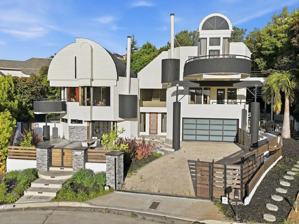 https://cdn.realtyfeed.com/cdn/127/306753544/aea84e2b74bd1cd234ee7e8af43b07da.webp