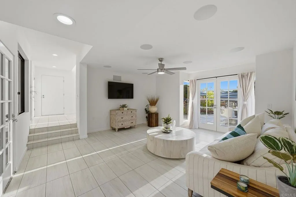 https://cdn.realtyfeed.com/cdn/127/306753544/c20bfd6a5fa997dc12bdc6a3bd53761b.webp