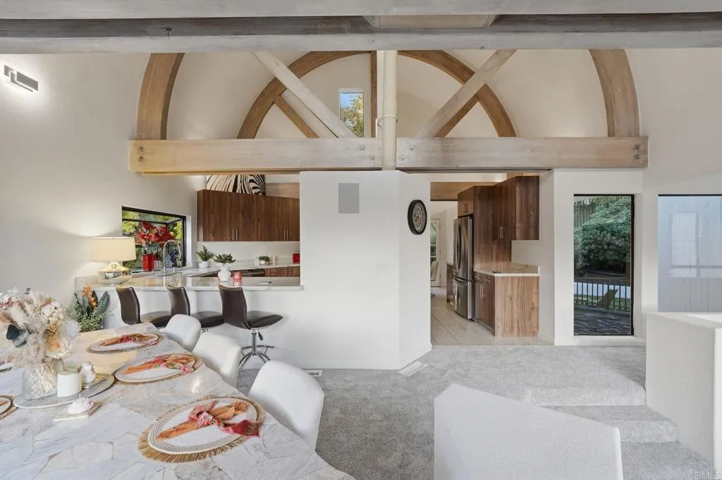 https://cdn.realtyfeed.com/cdn/127/306753544/c703f9c8b8a3592e47867dd1bb1321df.webp