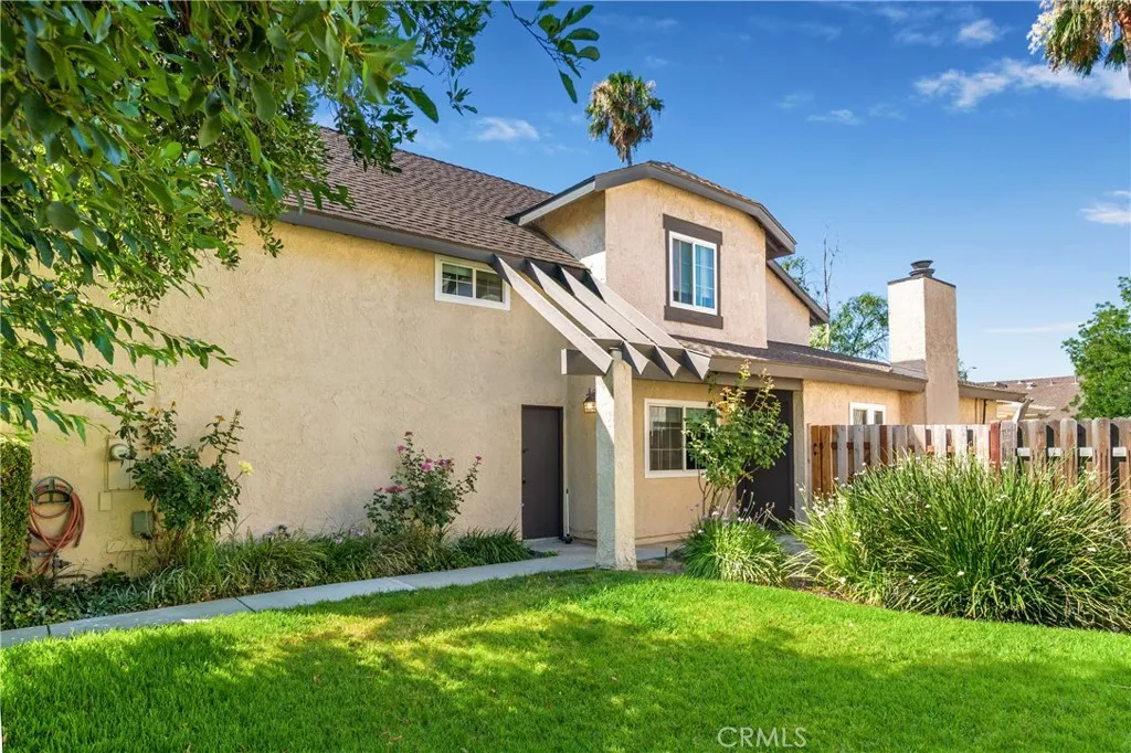 28339 Simsalido Ave, Canyon Country, CA 91387 - Photo 2 of 24, Canyon Country, CA