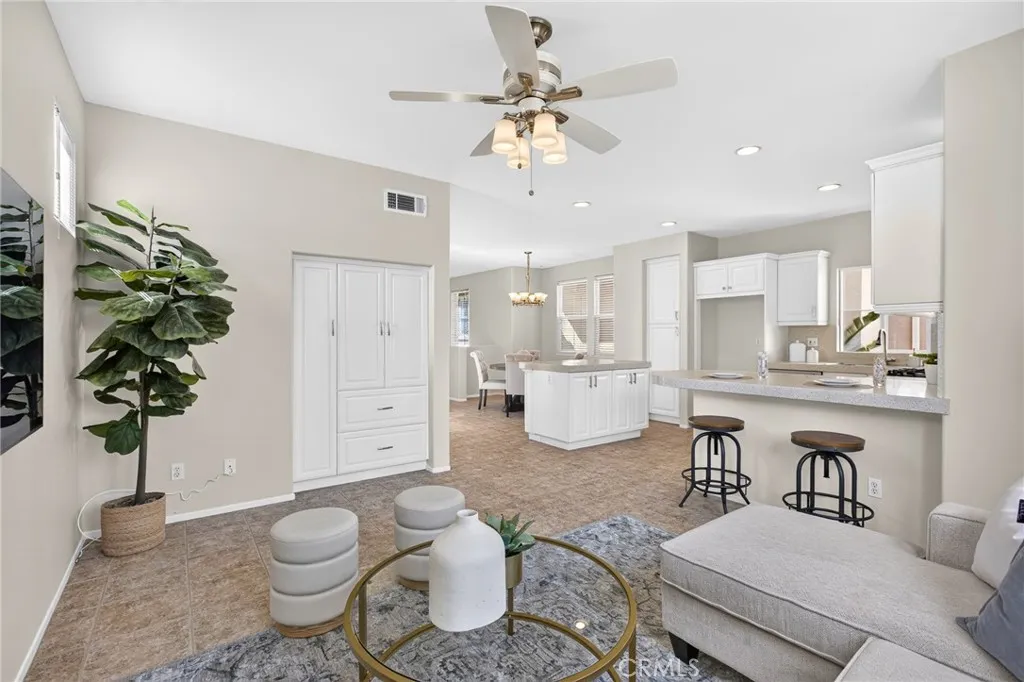 6 Madagascar, Irvine, CA 92618 - Photo 3 of 37, Irvine, CA