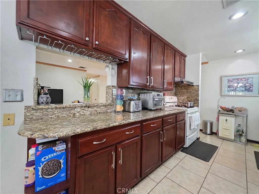 321 Johnston Street, Colton, CA 92324 - Photo 3 of 73, Colton, CA