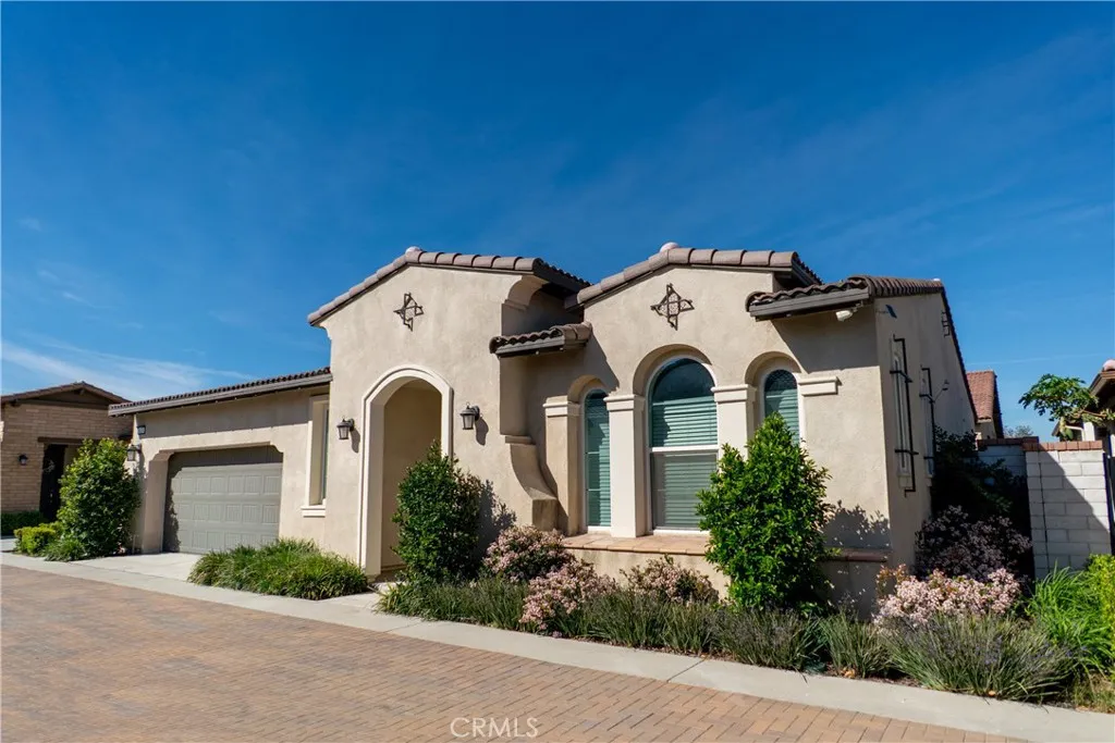 4224 E Sonrisa Privado, Ontario, CA 91761 - Photo 2 of 21, Ontario, CA