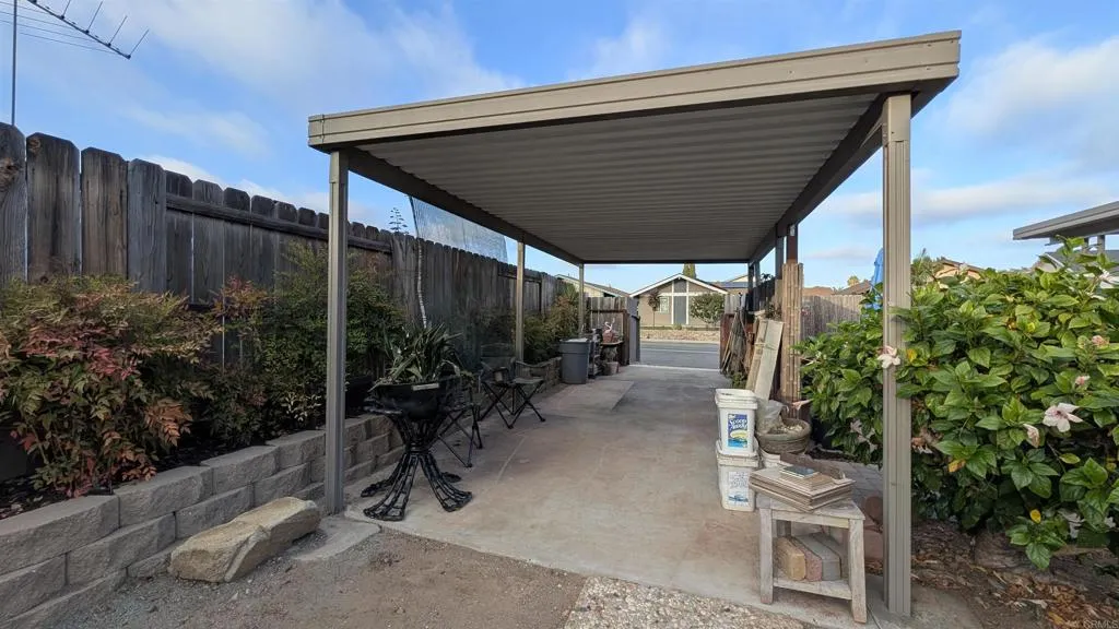 https://cdn.realtyfeed.com/cdn/127/306753598/2130e3046a4c9fe5c3dbabcf694a09f0.webp