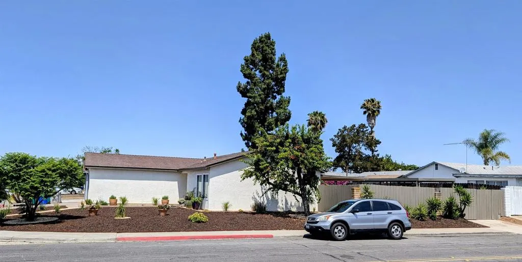 https://cdn.realtyfeed.com/cdn/127/306753598/2fc8e2b37f74d94ceb125c2a4093199c.webp