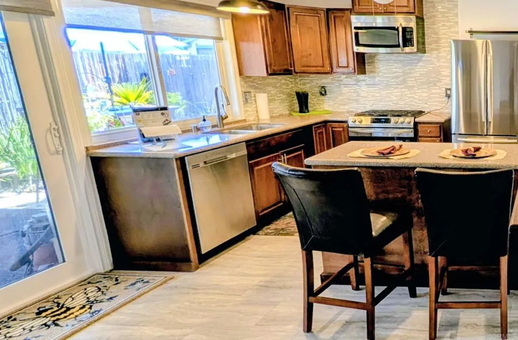 https://cdn.realtyfeed.com/cdn/127/306753598/62396e78c6029215a36112a3588a344d.webp