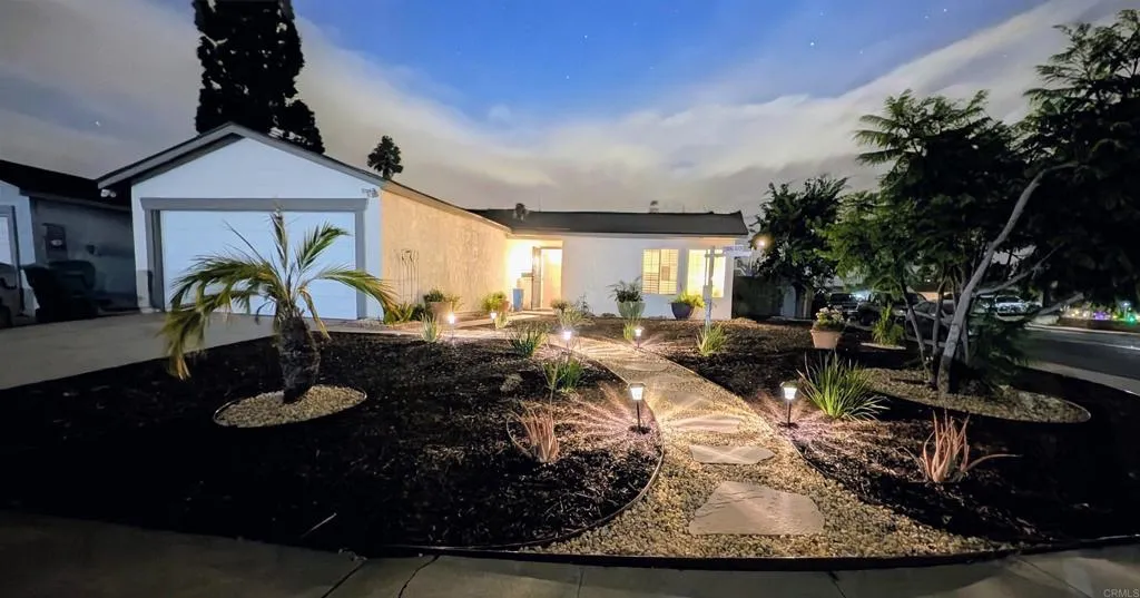 https://cdn.realtyfeed.com/cdn/127/306753598/85c8d7f1c627ba32ba5f984976f4810a.webp