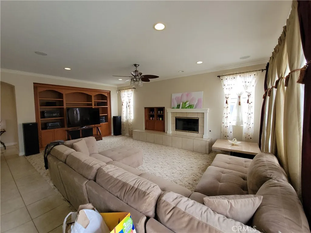 41129 Arron Court, Murrieta, CA 92562 - Photo 2 of 4, Murrieta, CA
