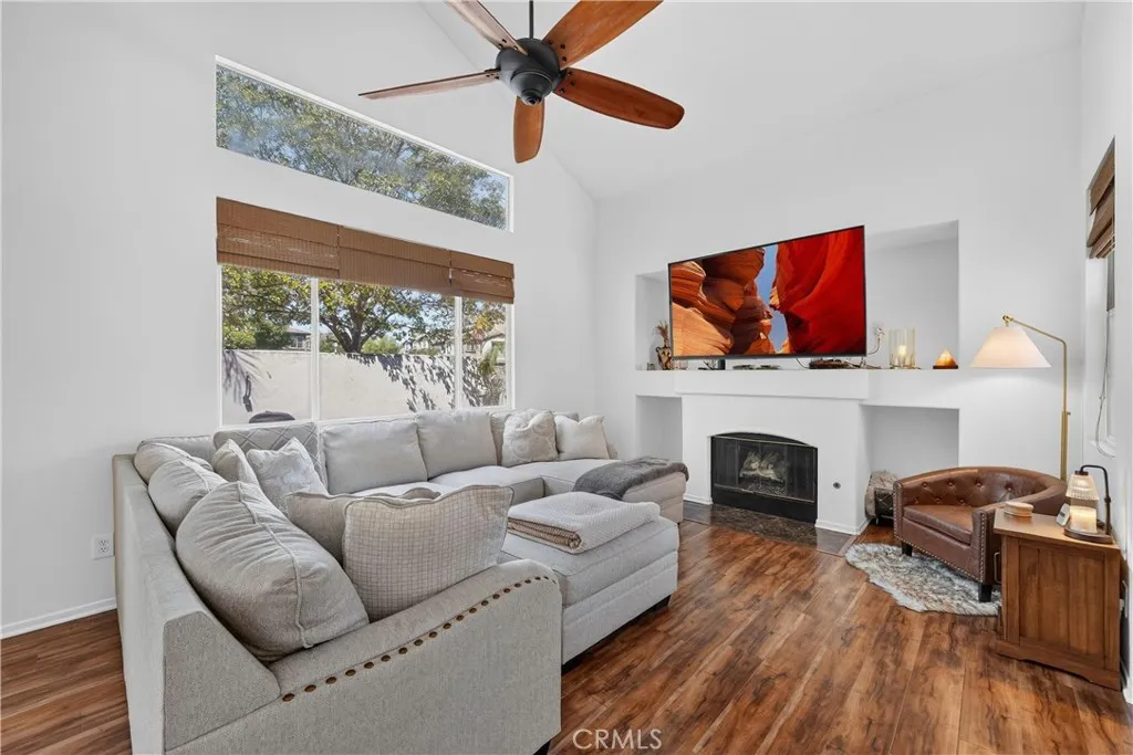 21 Calle Del Mar, Rancho Santa Margarita, CA 92688 - Photo 4 of 42, Rancho Santa Margarita, CA