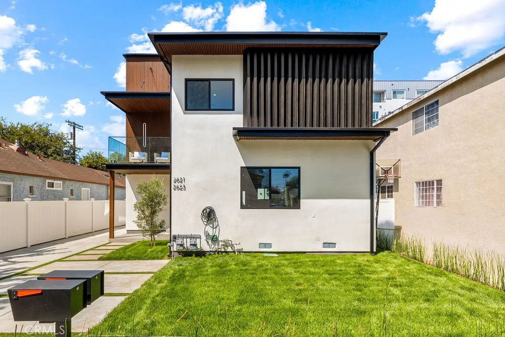 2621 S Bentley Avenue, Los Angeles, CA 90064 - Photo 3 of 61, Los Angeles, CA