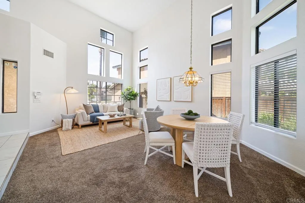 https://cdn.realtyfeed.com/cdn/127/306753648/c44d82e993df416a9d4e8a3f5f3503eb.webp