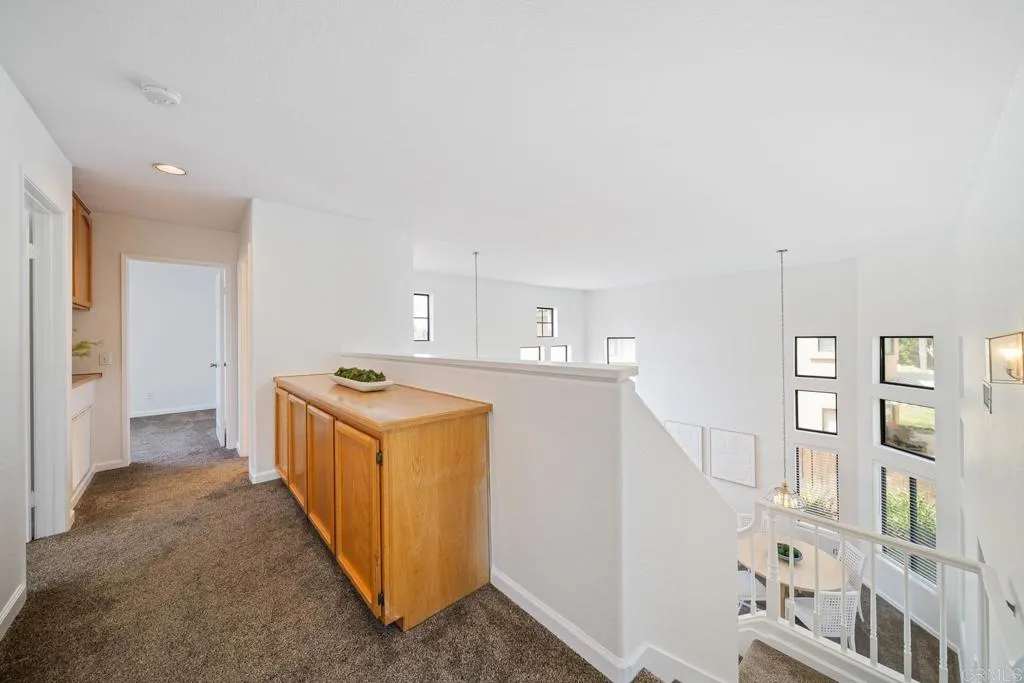 https://cdn.realtyfeed.com/cdn/127/306753648/f52b0e1beecb07c7693fae8d84d6dfbf.webp