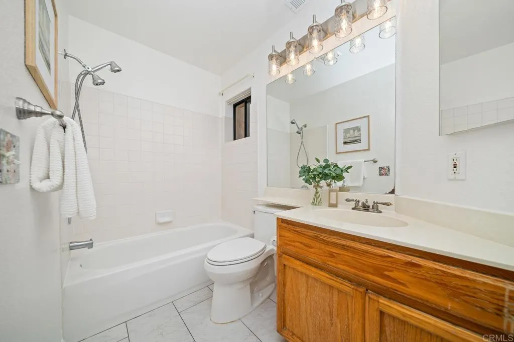 https://cdn.realtyfeed.com/cdn/127/306753648/ff981ae3b7db2918eb1863c630699f01.webp