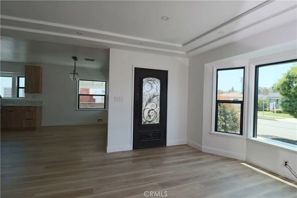 1921 W 94th Street, Los Angeles, CA 90047 - Photo 3 of 5, Los Angeles, CA