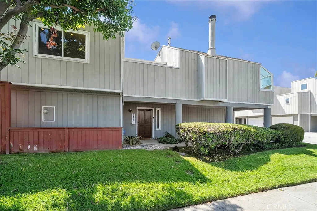 15732 S B Unit A, Tustin, CA 92780 - Photo 4 of 33, Tustin, CA