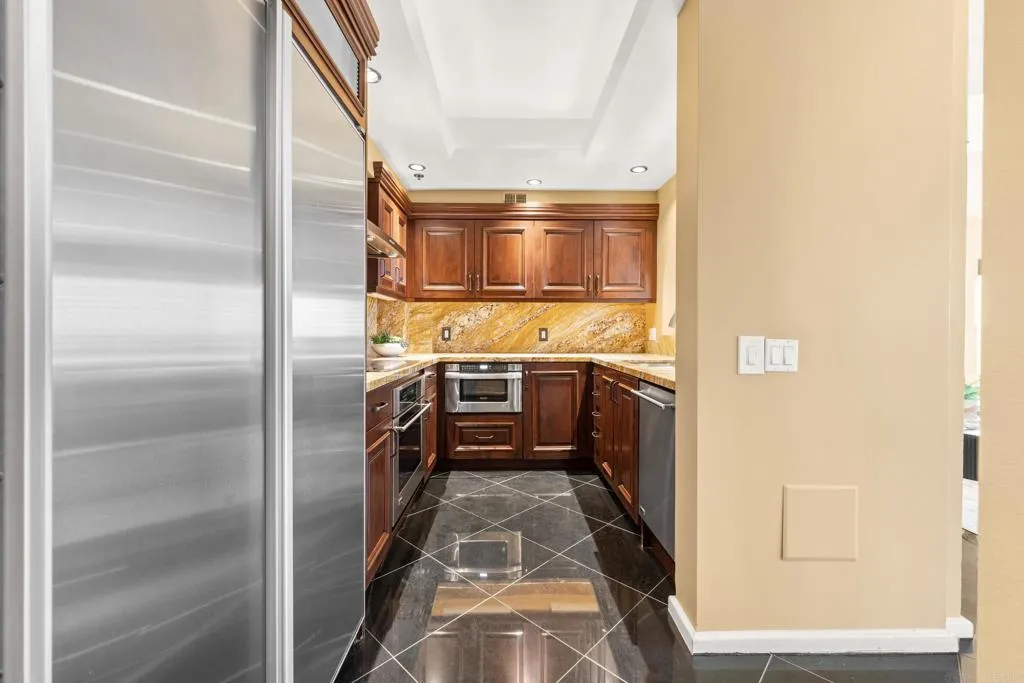 200 Harbor Drive Unit 803, San Diego, CA 92101 - Photo 4 of 45, San Diego, CA