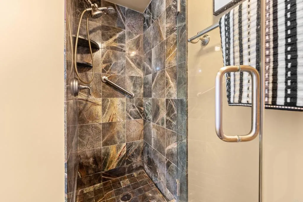 Photo #25: PTP2604866 Listing: Photo #25