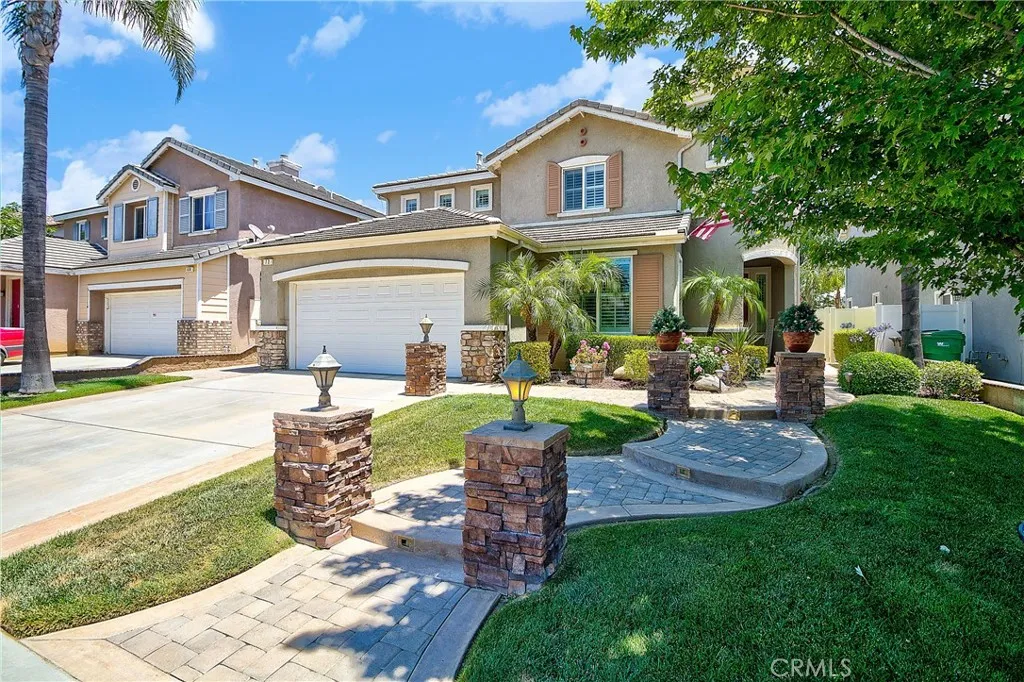 72 Newburn Court, Beaumont, CA 92223 - Photo 4 of 47, Beaumont, CA