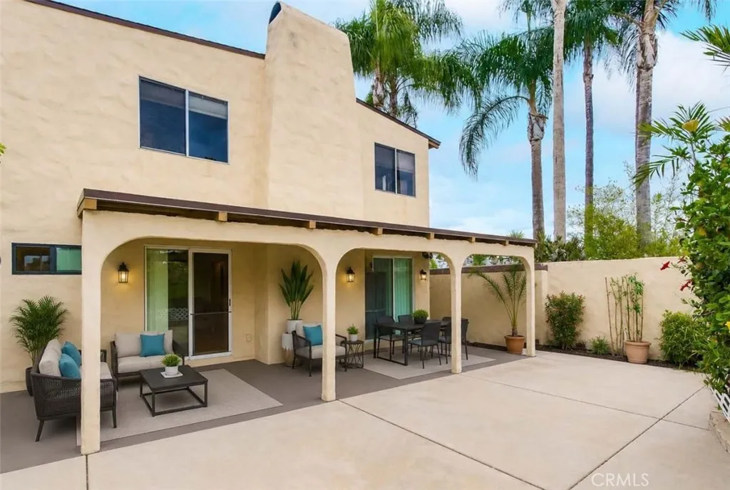 https://cdn.realtyfeed.com/cdn/127/306753680/412b5d1a3c19410dde96f9bcaa1d080e.webp