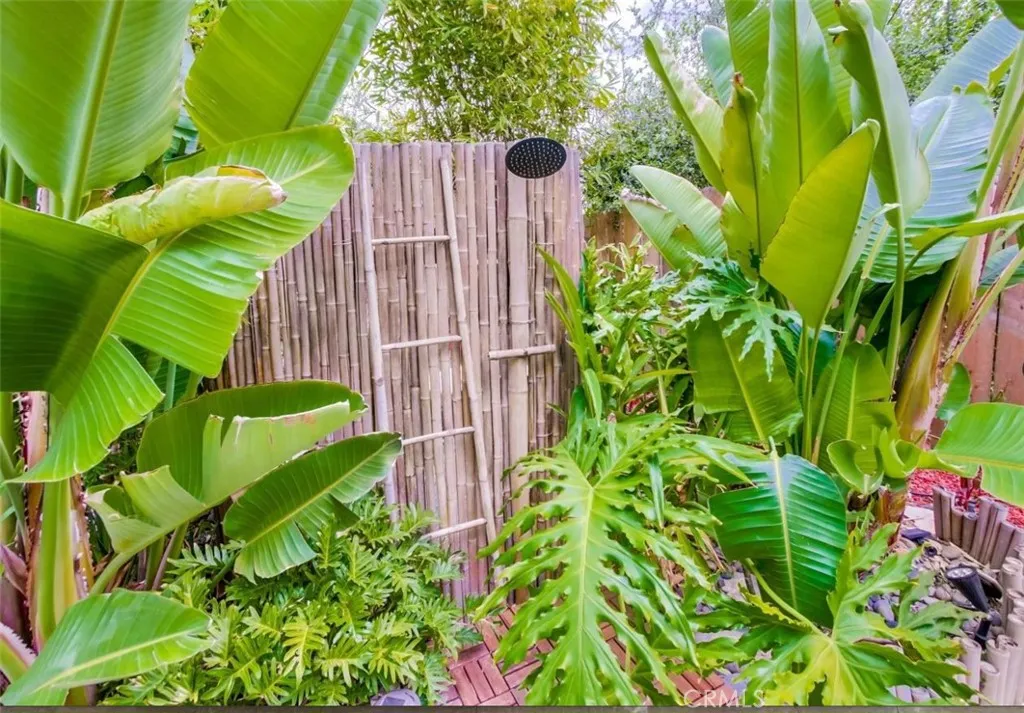 https://cdn.realtyfeed.com/cdn/127/306753680/dcf1360f7d5f3bbc12cb72904a97a30a.webp