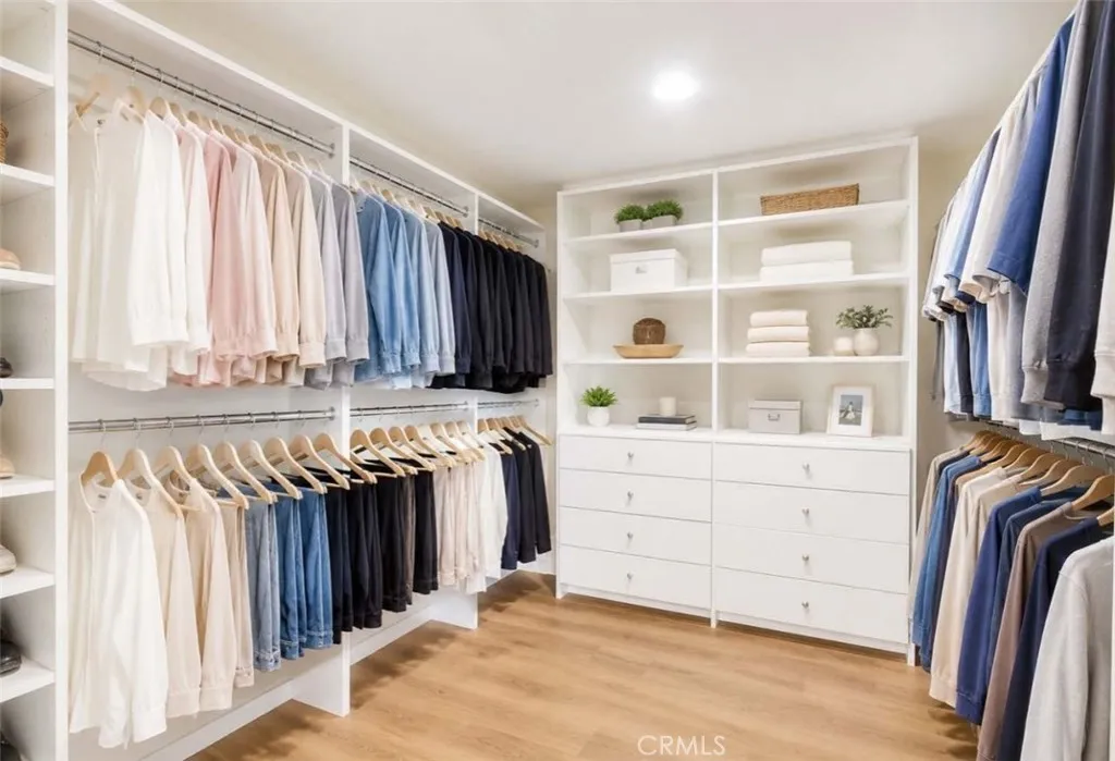 https://cdn.realtyfeed.com/cdn/127/306753680/ff00d93794aa6d71257746cd52e8fc76.webp