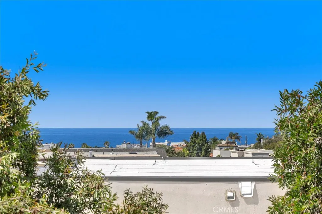 647 2nd Street, Hermosa Beach, CA 90254 - Photo 4 of 39, Hermosa Beach, CA