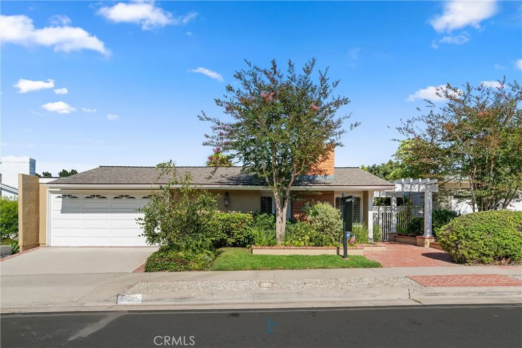 19012 Antioch, Irvine, CA 92603 - Main photo, Irvine, CA