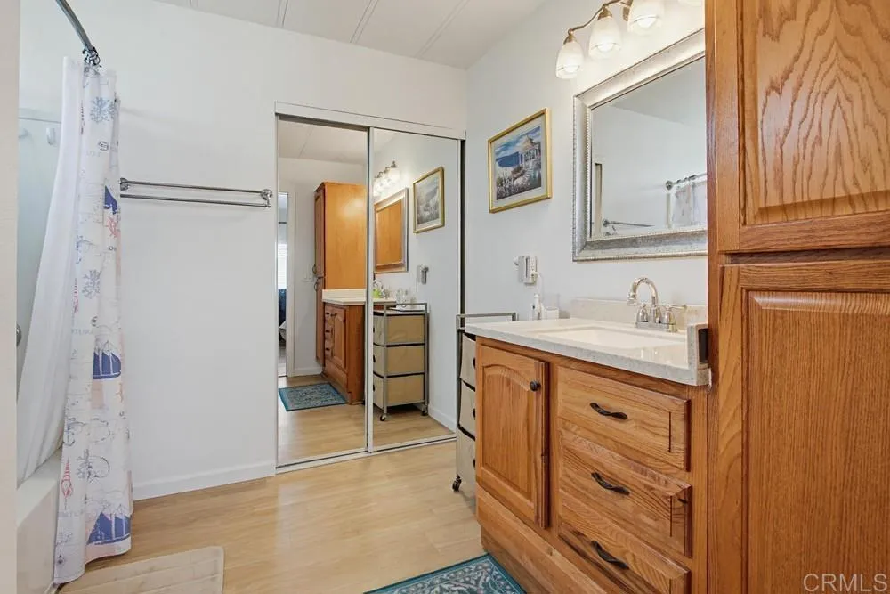 https://cdn.realtyfeed.com/cdn/127/306753693/4a27f51e68ac3eaf70f4ed5f7b4fffbc.webp