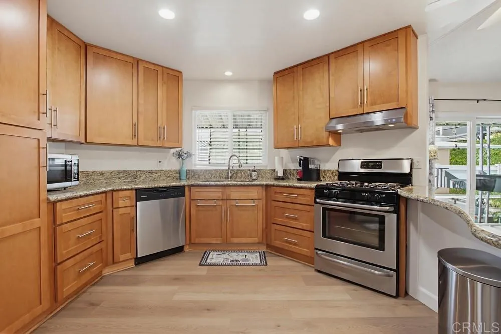 https://cdn.realtyfeed.com/cdn/127/306753693/5eb21bc07540d2eab3a15216896d42fb.webp