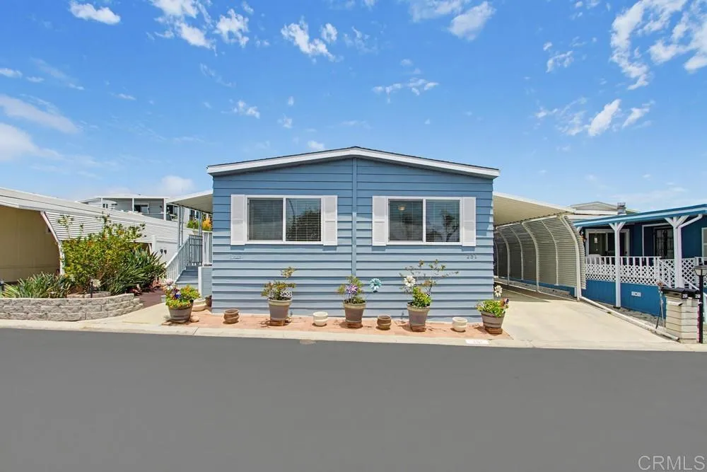 https://cdn.realtyfeed.com/cdn/127/306753693/61c6c9324dd4112b1555aa8cd32c237c.webp