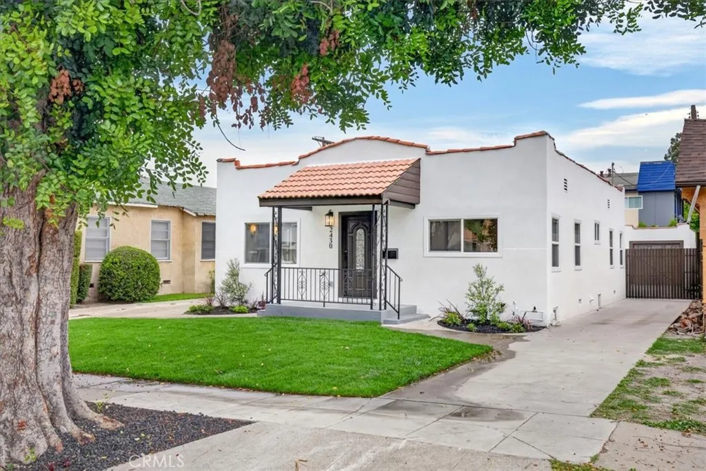 2430 S Cochran Avenue, Los Angeles, CA 90016 - Main photo, Los Angeles, CA