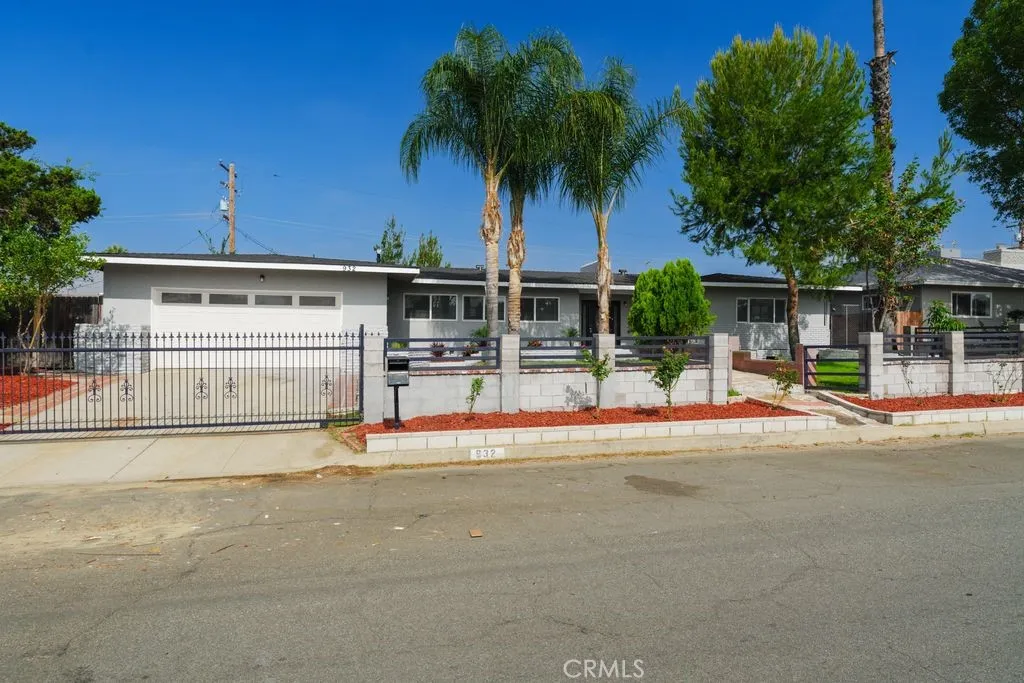 932 N Encina, Rialto, CA 92376 - Photo 2 of 20, Rialto, CA