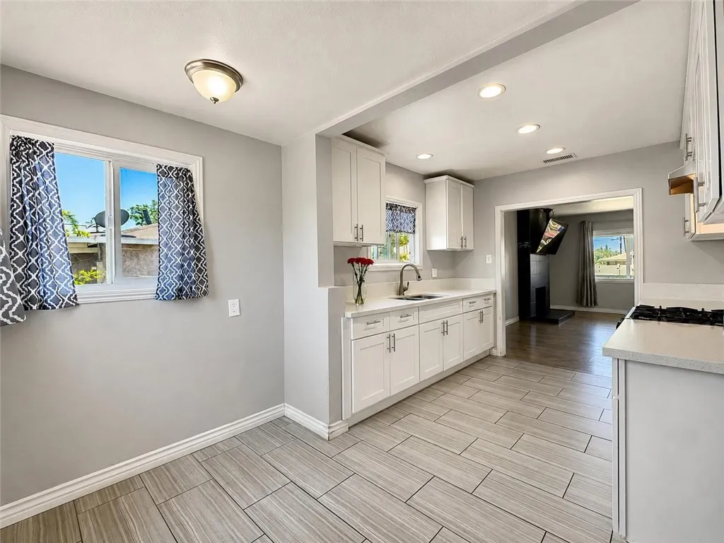 8201 Madrona, Fontana, CA 92335 - Photo 4 of 18, Fontana, CA