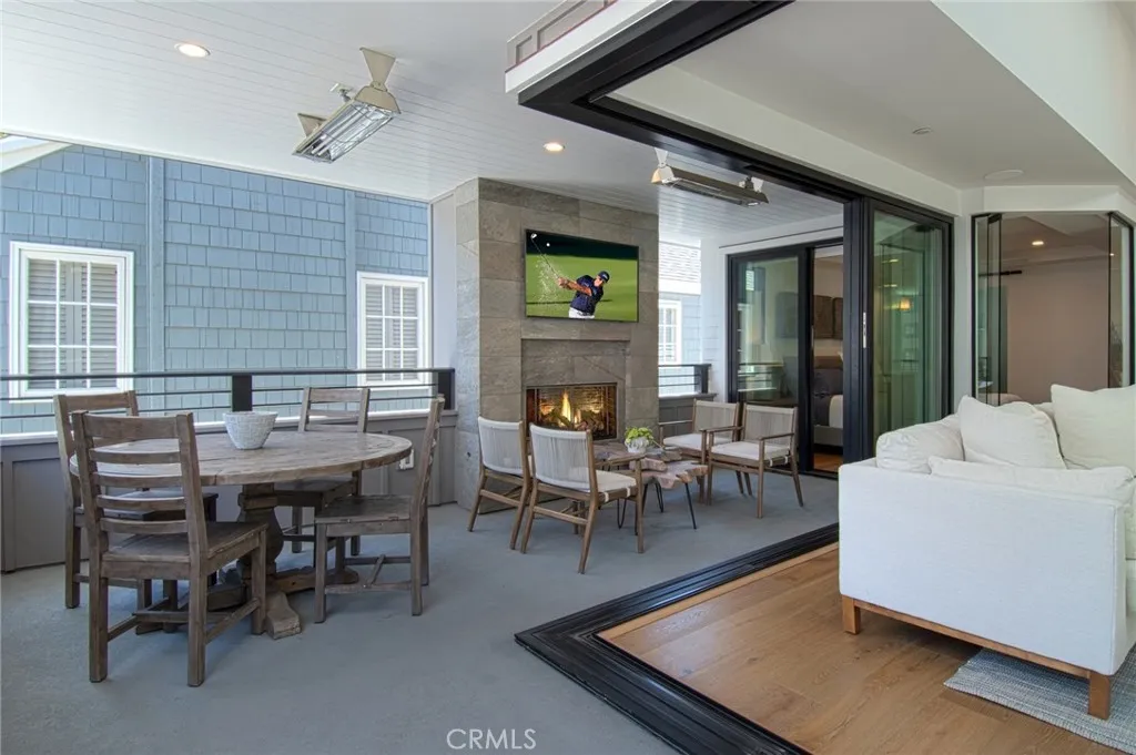 Corona Del Mar, CA 92625
