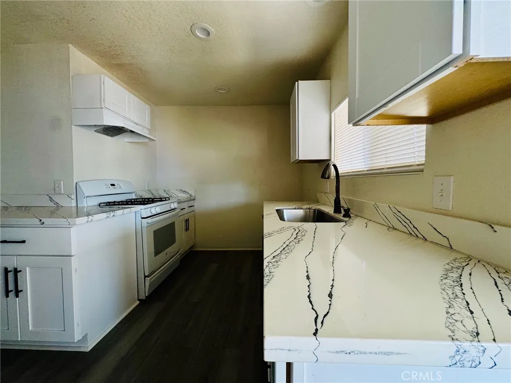 6601 Eucalyptus Unit 352, Bakersfield, CA 93306 - Photo 5 of 19, Bakersfield, CA