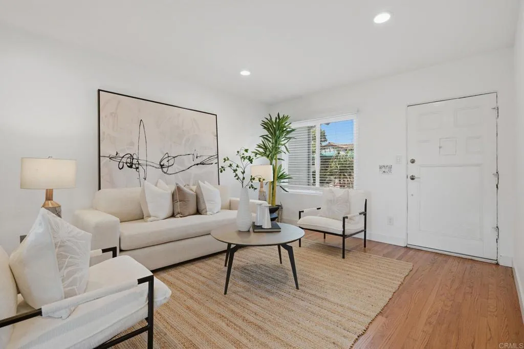 https://cdn.realtyfeed.com/cdn/127/306753729/1e53ca56cad21cb56843492143e9baff.webp