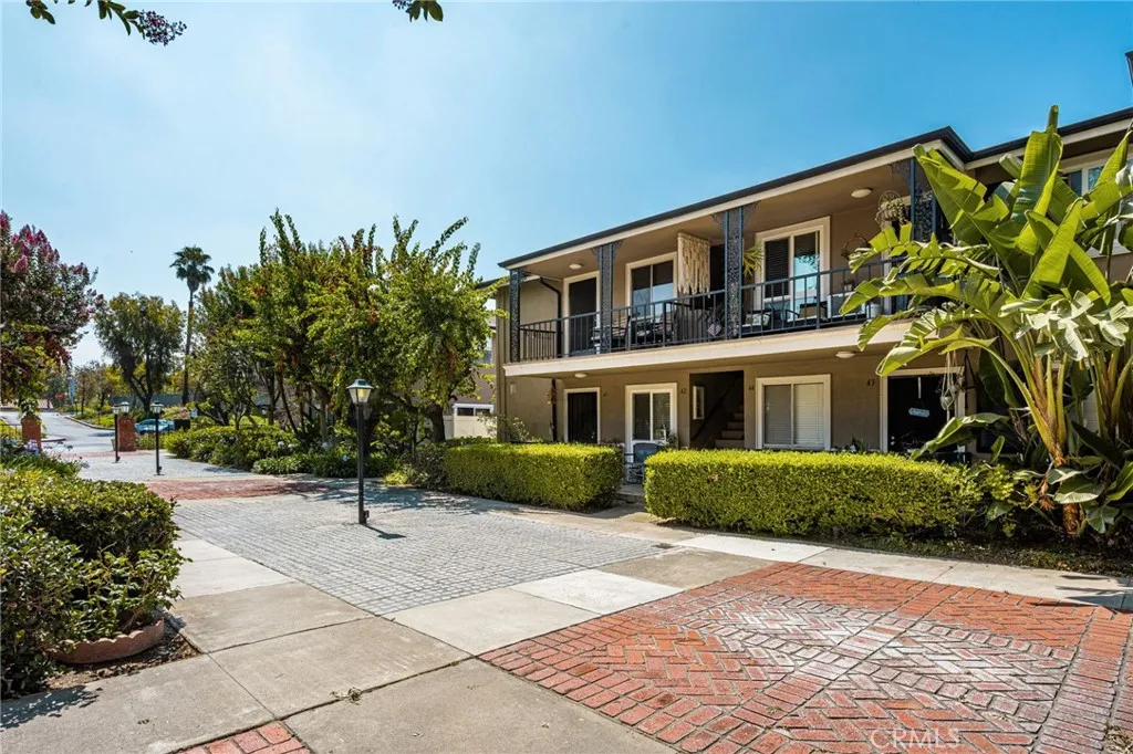 660 S Glassell, Orange, CA 92866 - Photo 4 of 38, Orange, CA