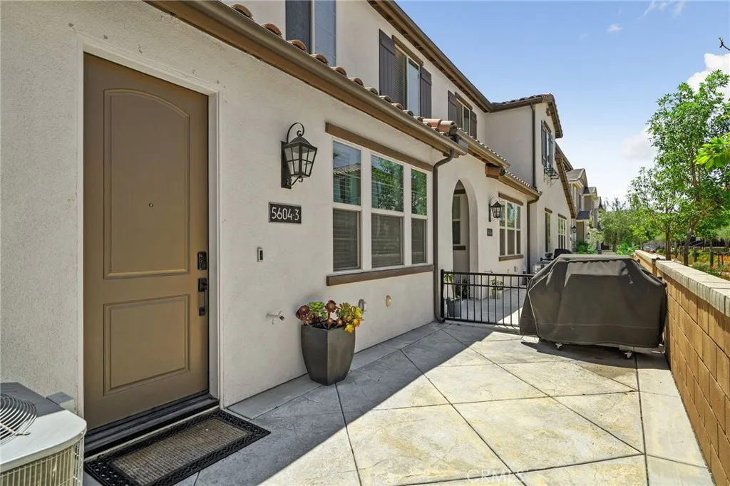 5604 Altamura Unit 3, Fontana, CA 92336 - Photo 2 of 18, Fontana, CA