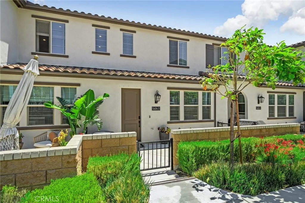 5604 Altamura Unit 3, Fontana, CA 92336 - Main photo, Fontana, CA