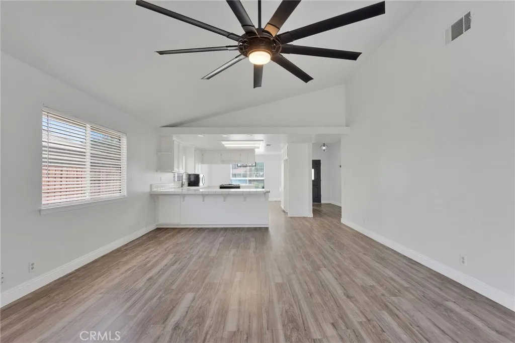 13250 Meteor Drive, Victorville, CA 92395 - Photo 5 of 30, Victorville, CA