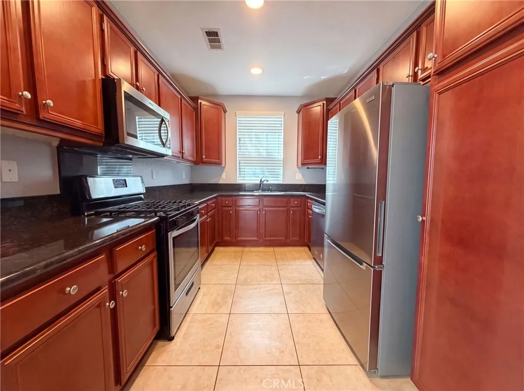 31891 Domenoe, Temecula, CA 92592 - Photo 2 of 31, Temecula, CA